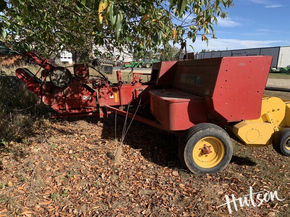Photo of 2016 New Holland BC5070