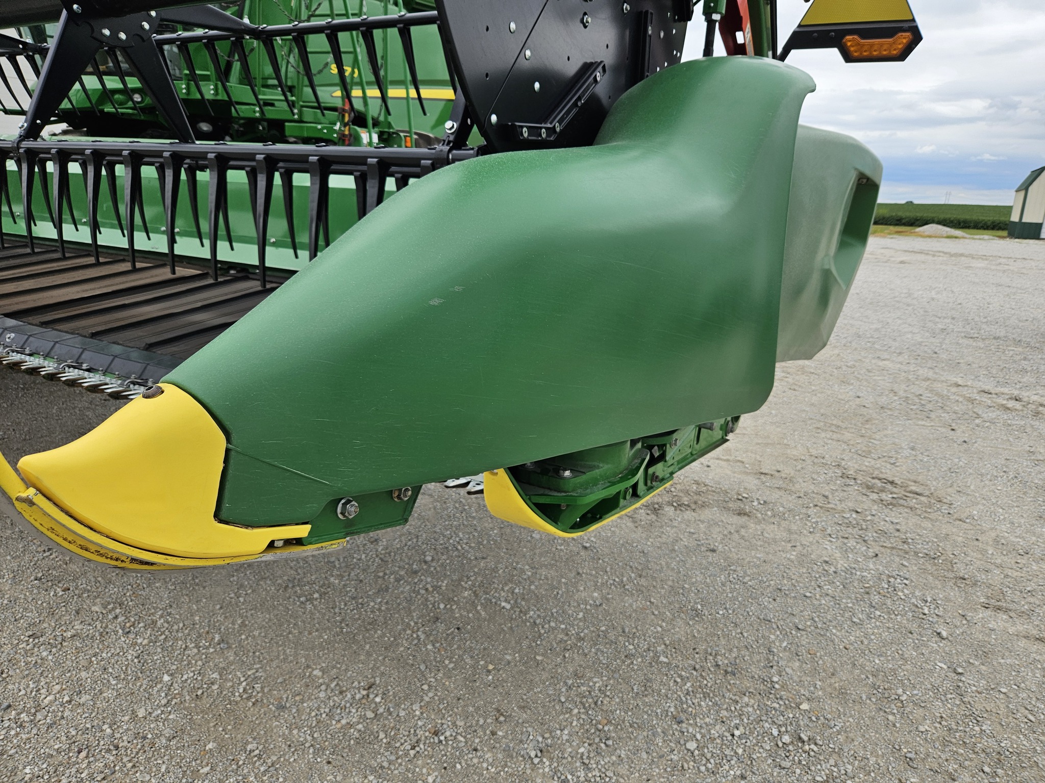  2023 John Deere RD40F at Heritage Tractor in Lexington, IL