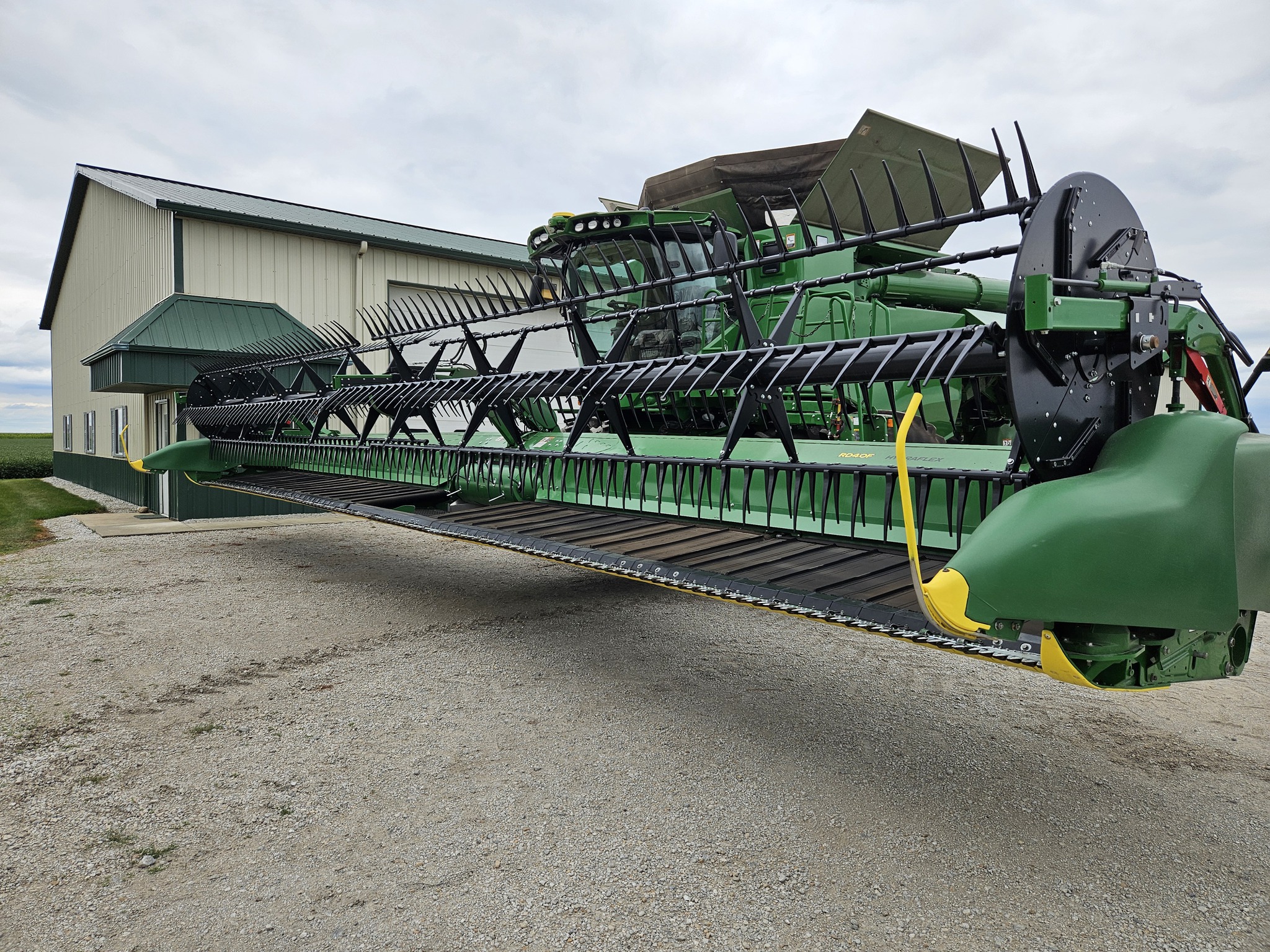  2023 John Deere RD40F at Heritage Tractor in Lexington, IL