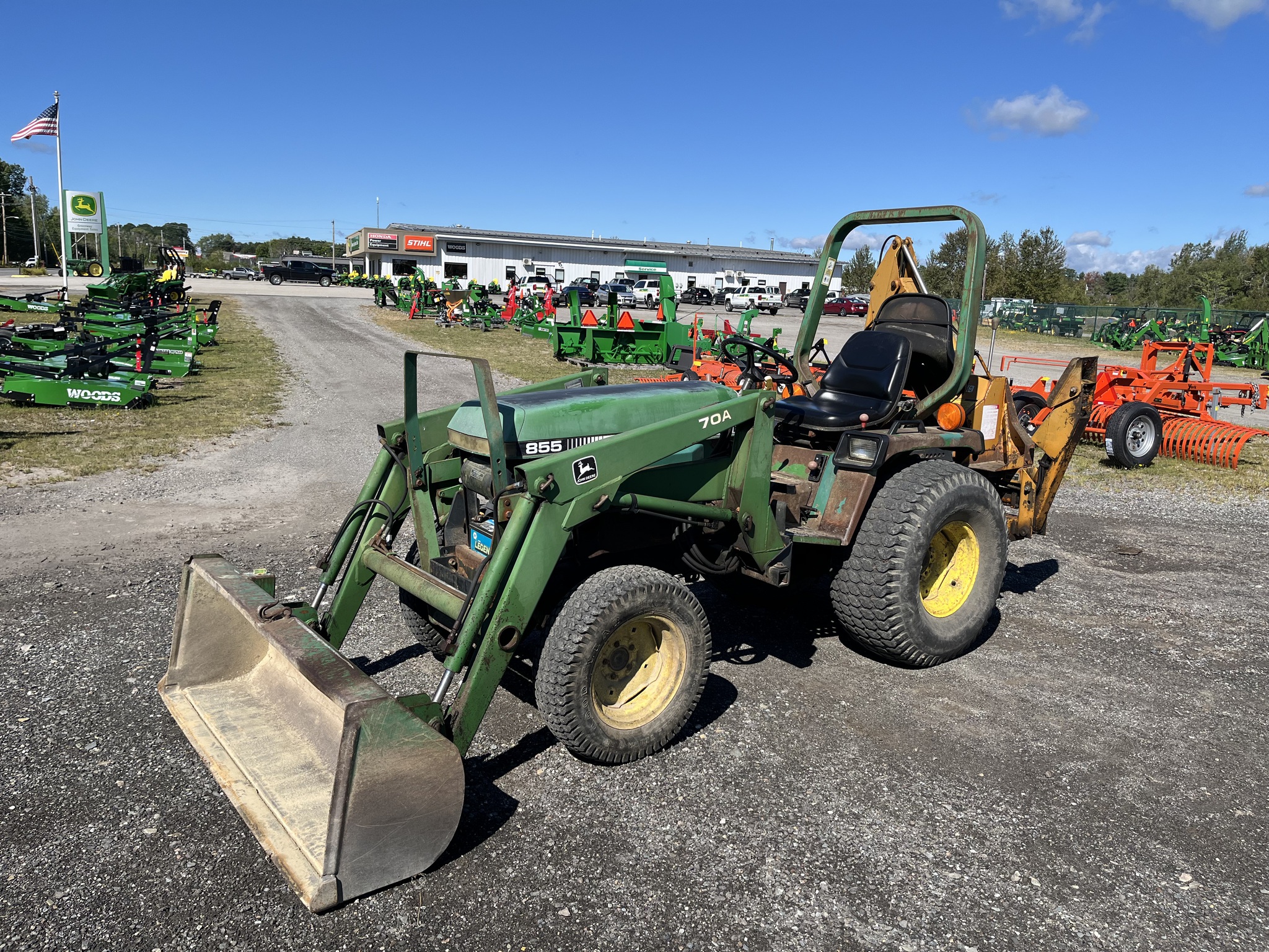 1989 John Deere 855 Image 2