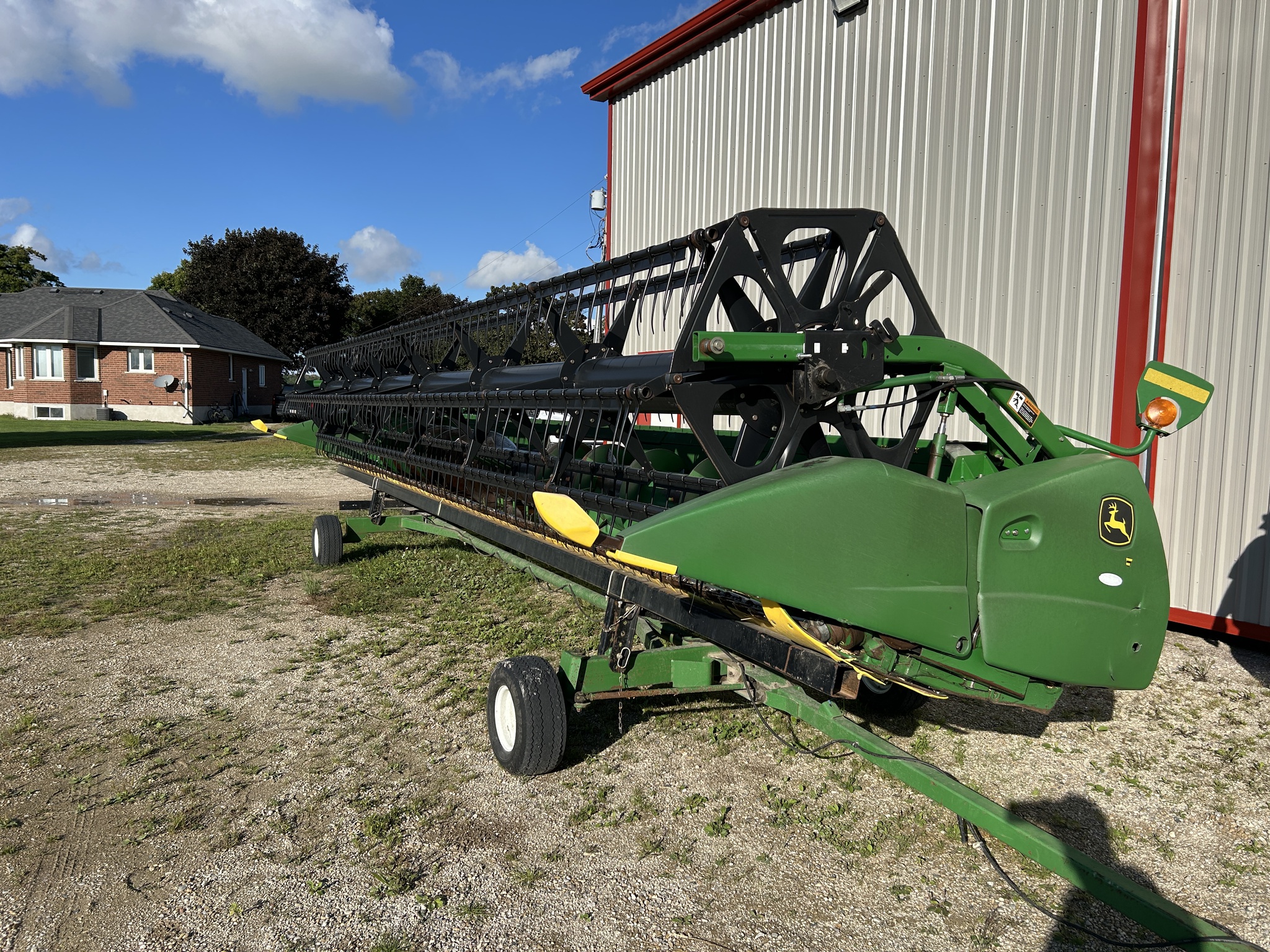 2008 John Deere 630F Image 1