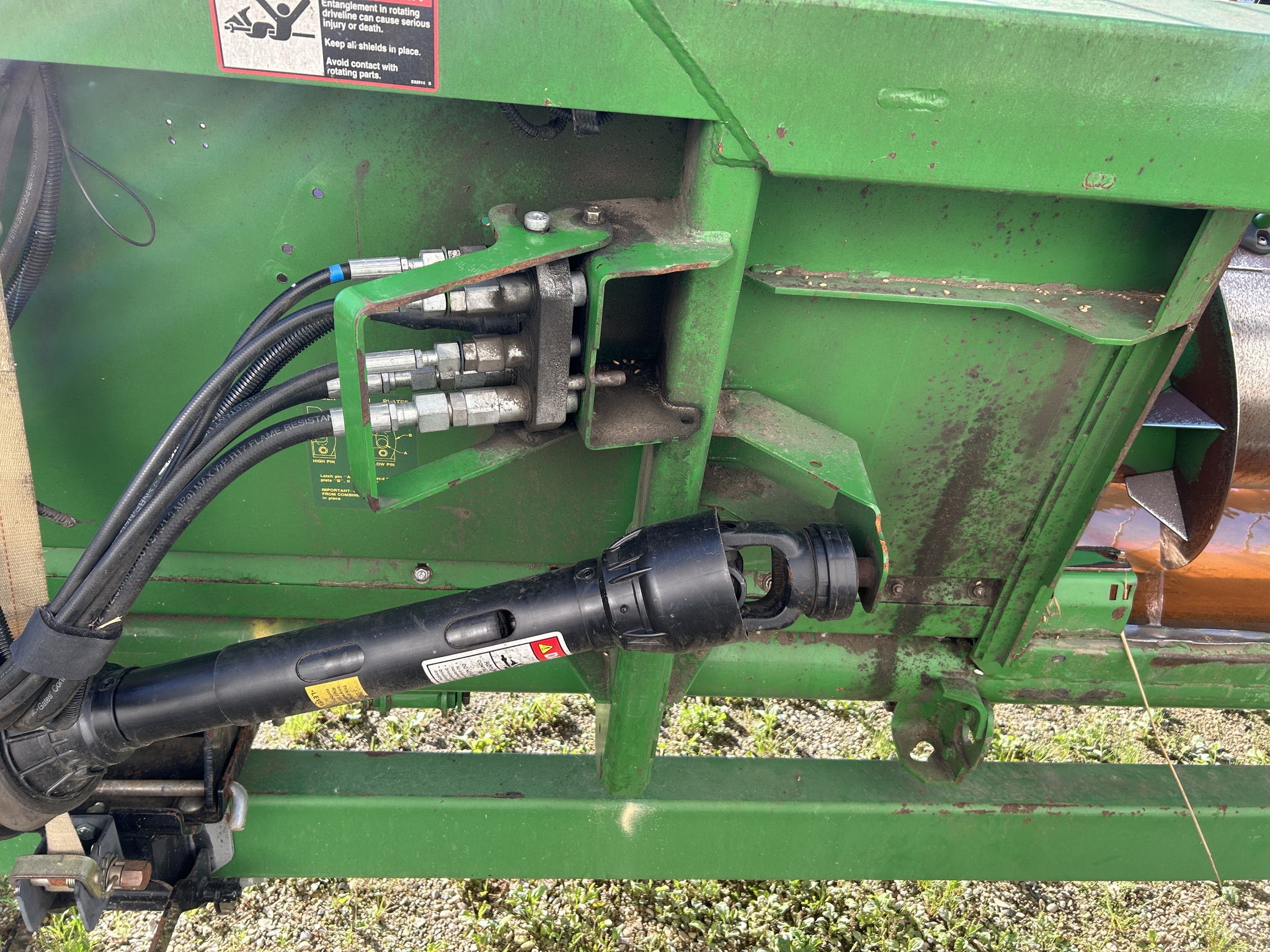 2008 John Deere 630F Image 9