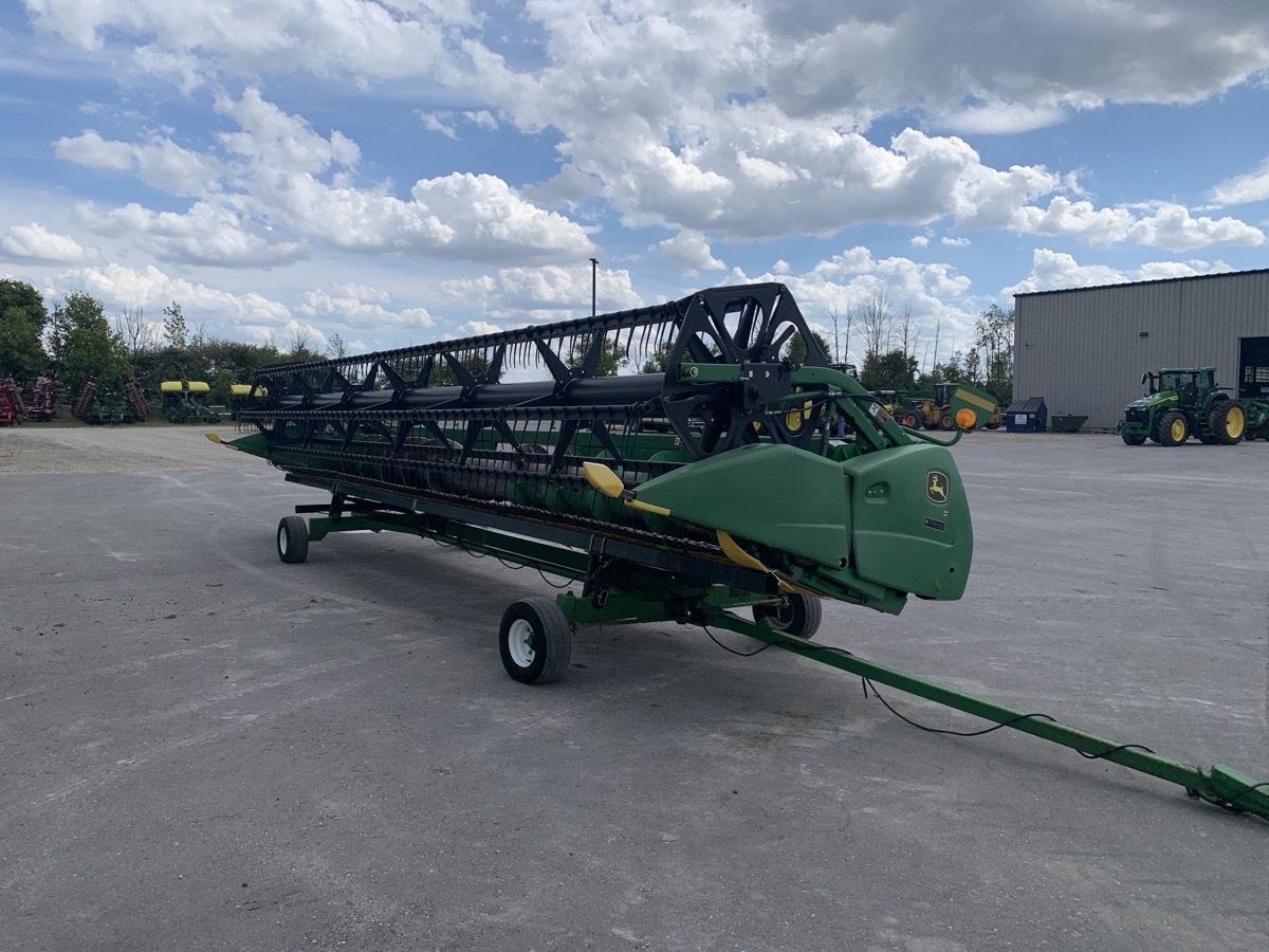 2008 John Deere 630F Image 2