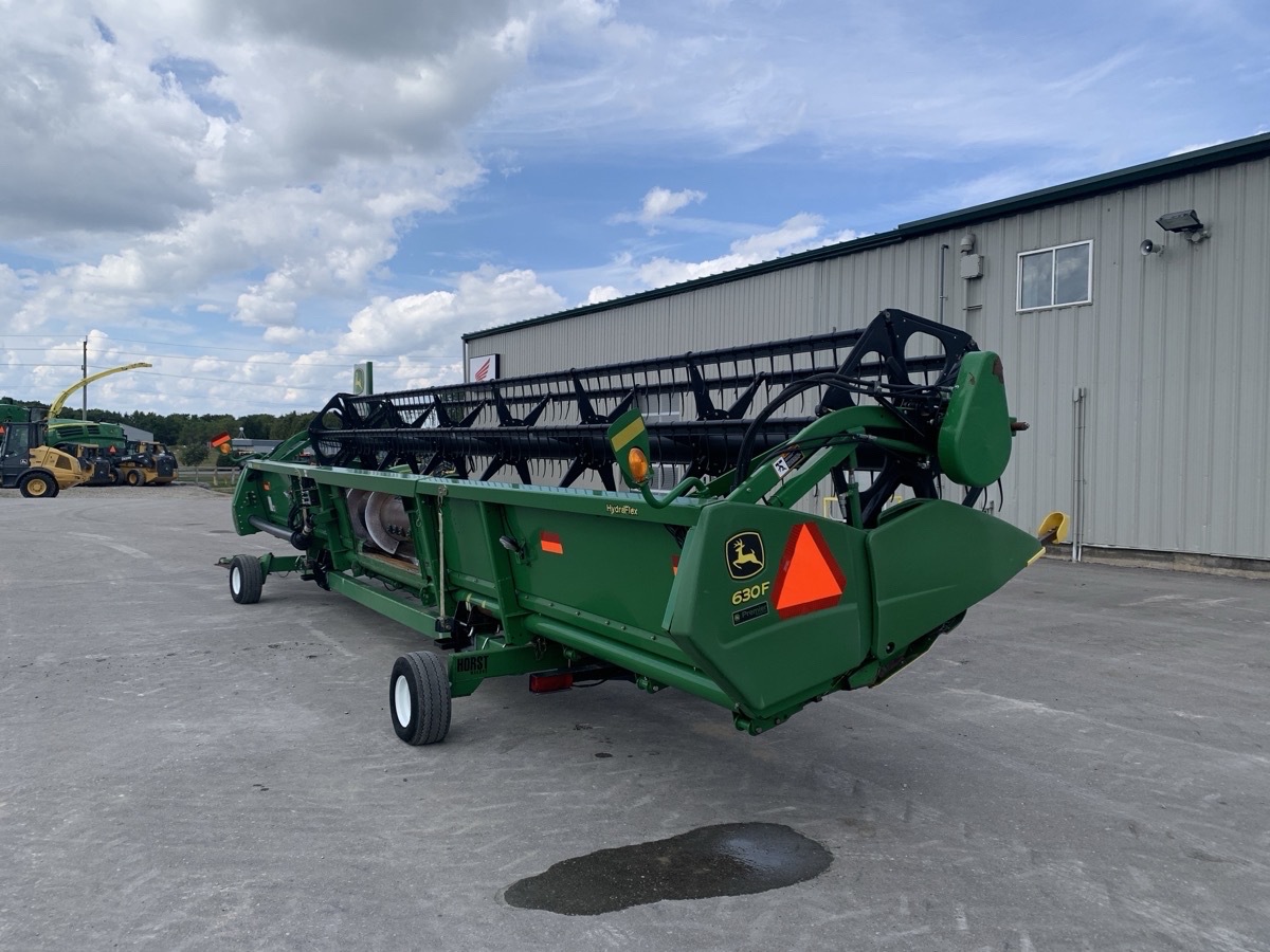 2008 John Deere 630F Image 5