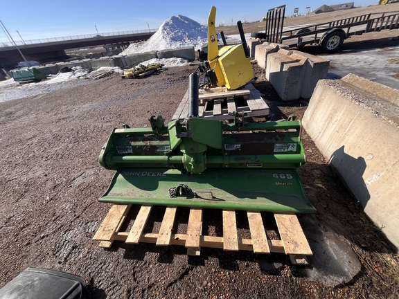  John Deere 665 - Photo8