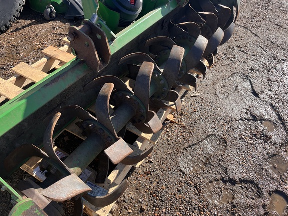  John Deere 665 - Photo12