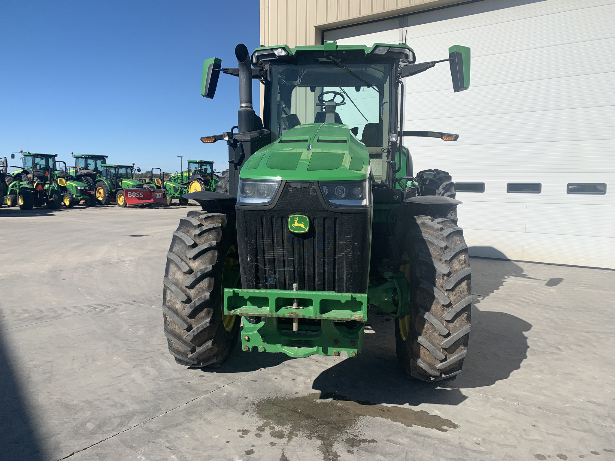 2020 John Deere 8R 230 Image 8