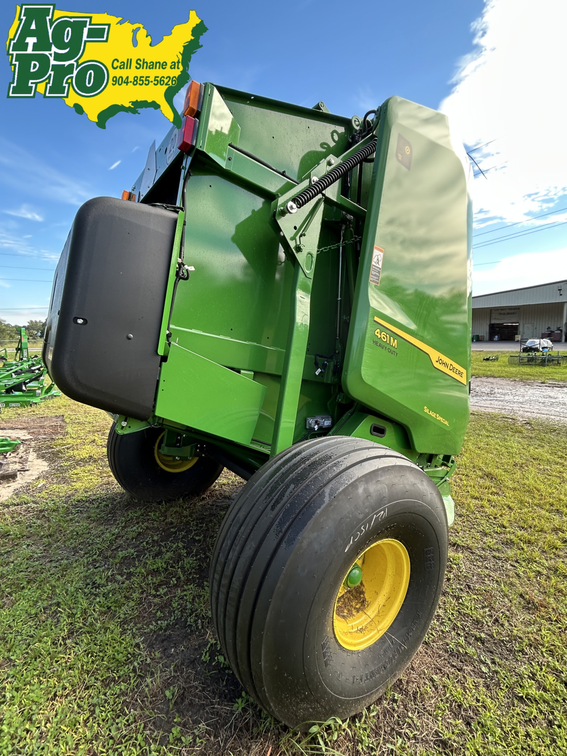 2025 John Deere 461M Image 4