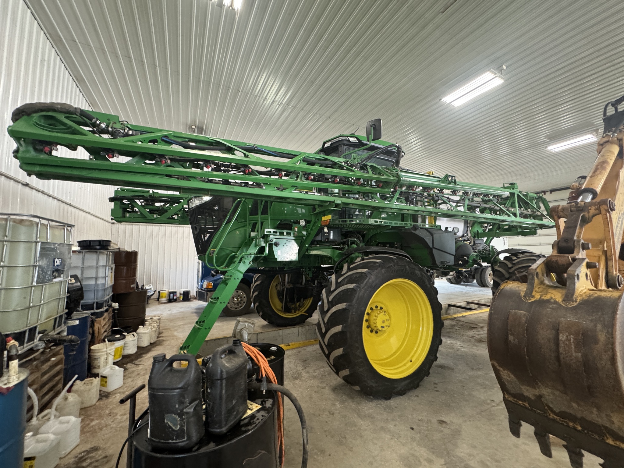 2024 John Deere 410R Image 7