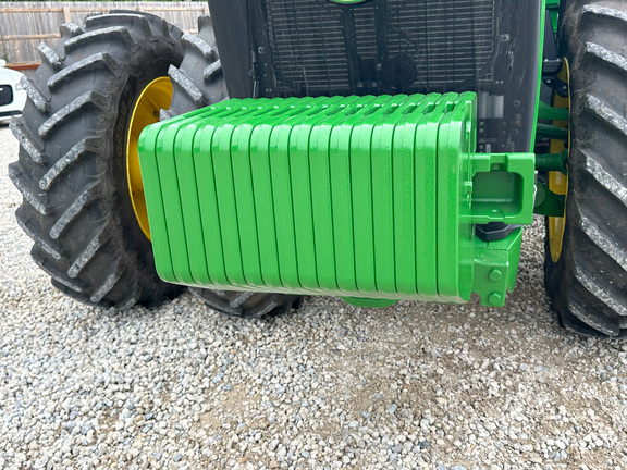 2025 John-Deere 8R 370