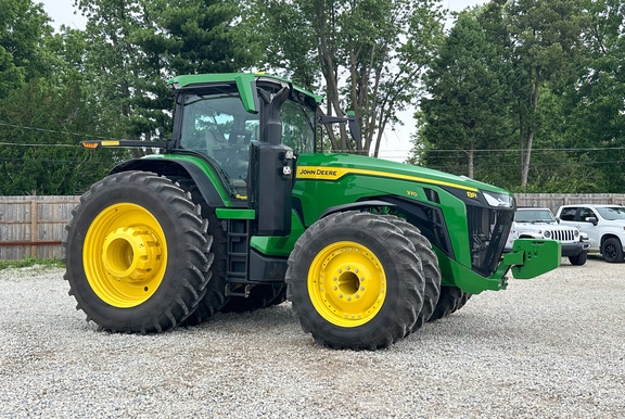2025 John-Deere 8R 370