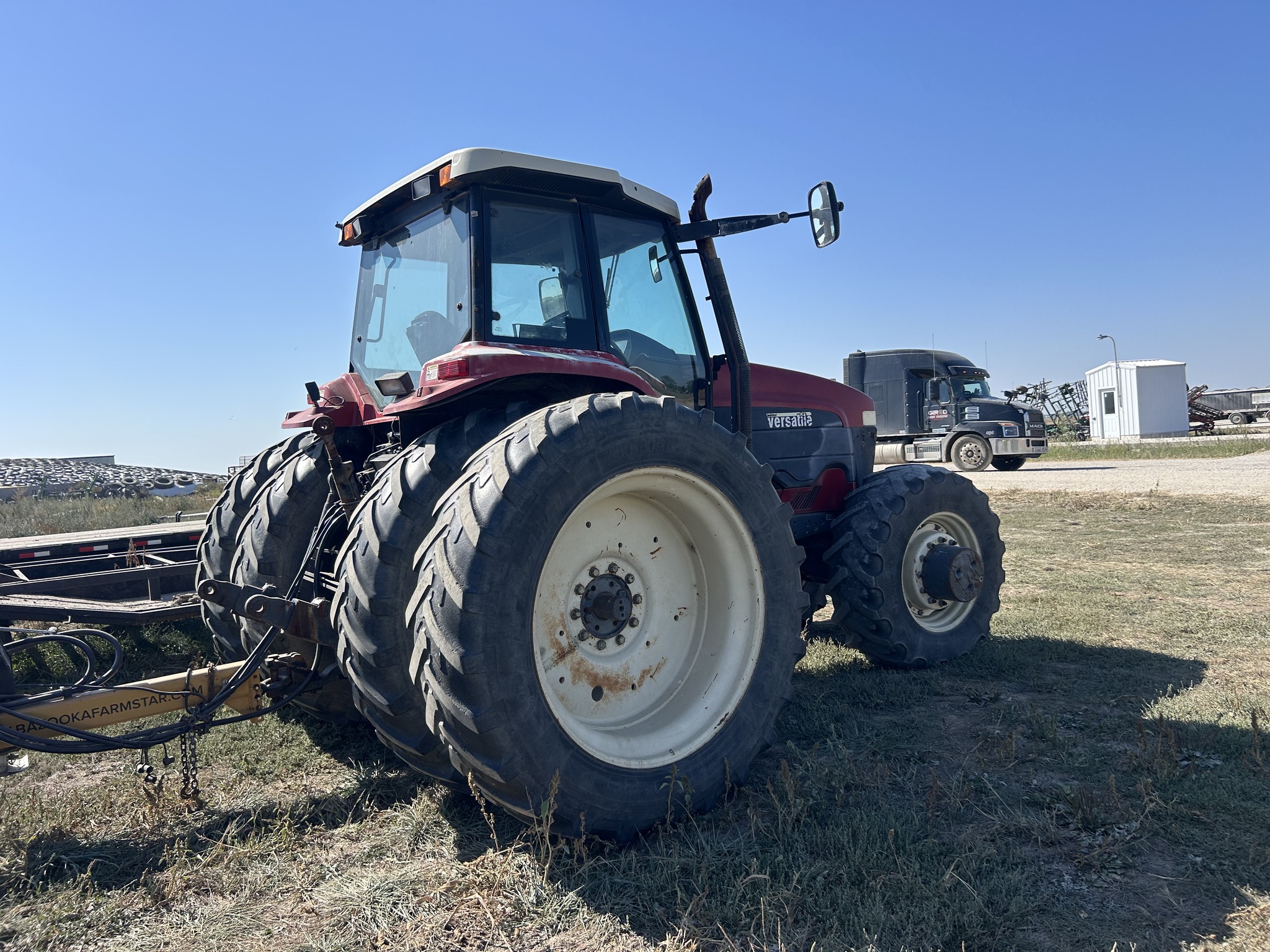 2005 Versatile 2180 Image 6
