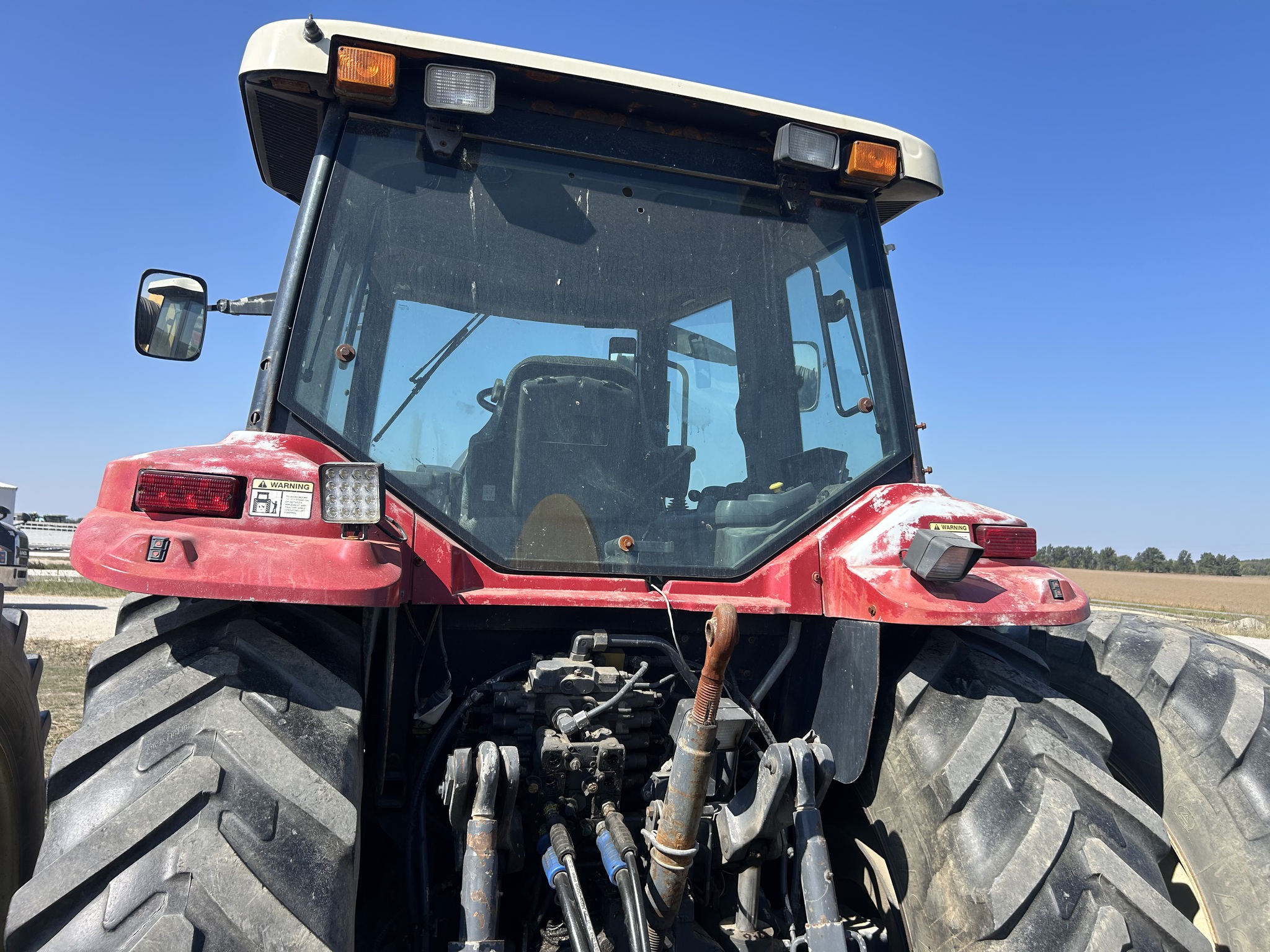 2005 Versatile 2180 Image 8