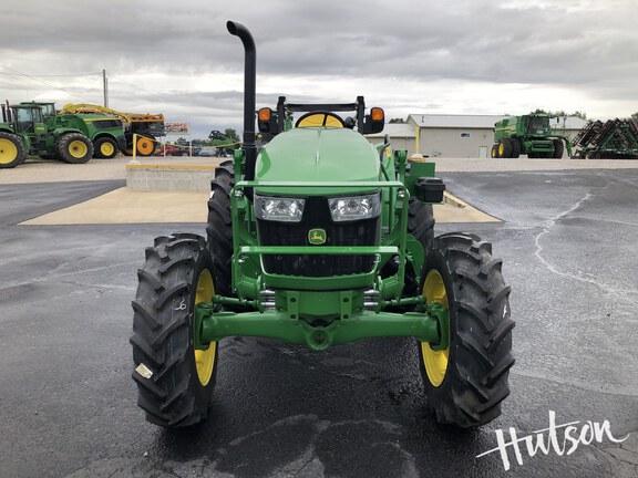 Photo of 2024 John Deere 5067E