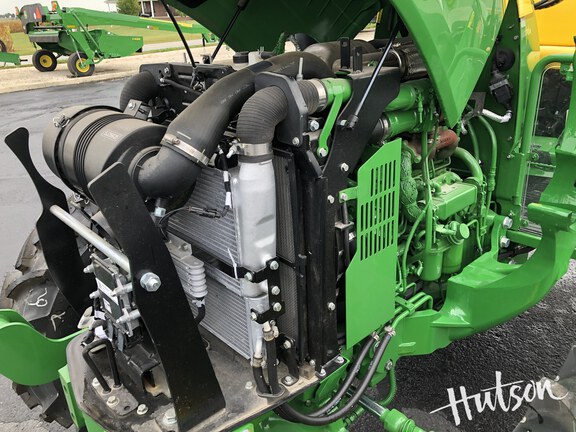 Photo of 2024 John Deere 5067E