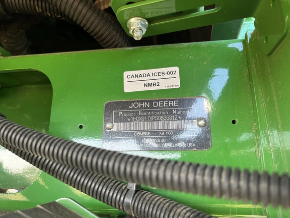 Used 2025 John Deere X9 1100 Combines at Horizon Ag & Turf in High Prairie, AB - Photo7