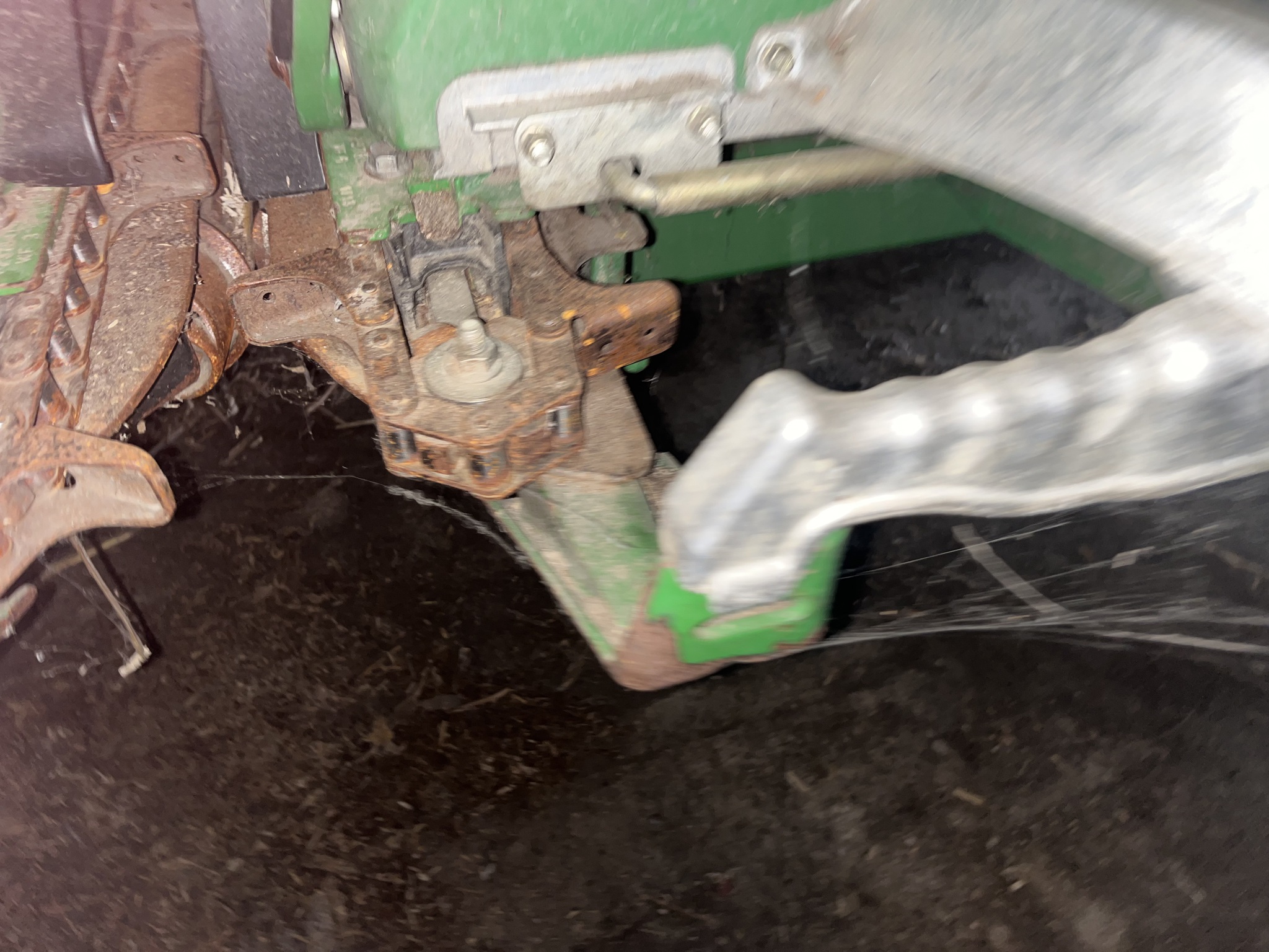 2012 John Deere 612C Image 8