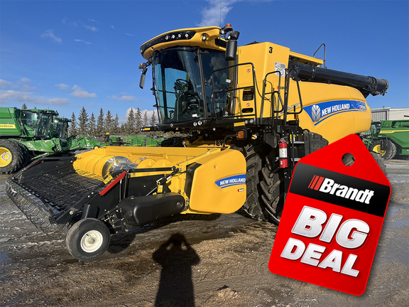 Photo of a 2020 New Holland CR9.90