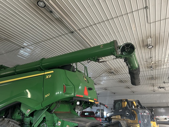 2023 John Deere X9 1100 - Photo30