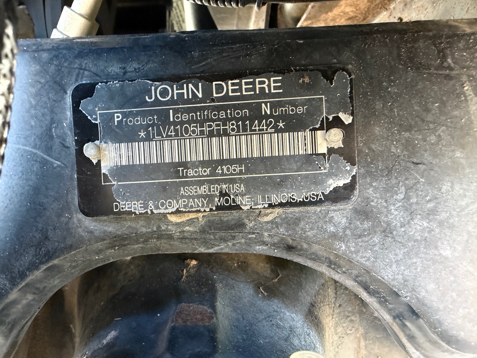 2015 John Deere 4105 Image 15