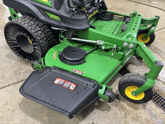 Used 2021 John Deere Z970R Zero Turn Mowers at Koenig Equipment in Botkins, OH - Photo8