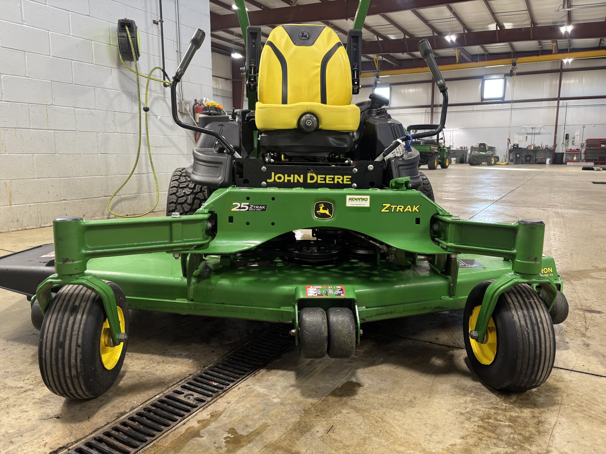 Used 2021 John Deere Z970R Zero Turn Mowers at Koenig Equipment in Botkins, OH - PhotoXL1