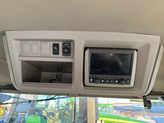 Used 2024 John Deere 7R 250 Row Crop Tractors at Horizon Ag & Turf in Lloydminster, AB - Photo16