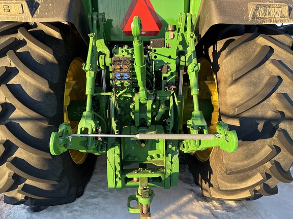 Used 2024 John Deere 7R 250 Row Crop Tractors at Horizon Ag & Turf in Lloydminster, AB - Photo12