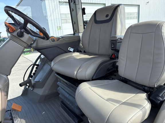 Used 2024 John Deere 7R 250 Row Crop Tractors at Horizon Ag & Turf in Mayerthorpe, AB - Photo15