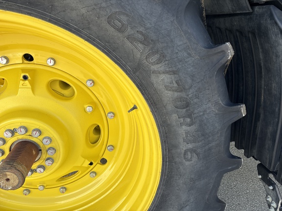 Used 2024 John Deere 7R 250 Row Crop Tractors at Horizon Ag & Turf in Mayerthorpe, AB - Photo14