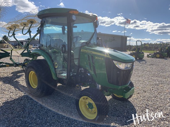 Photo of 2024 John Deere 3046R