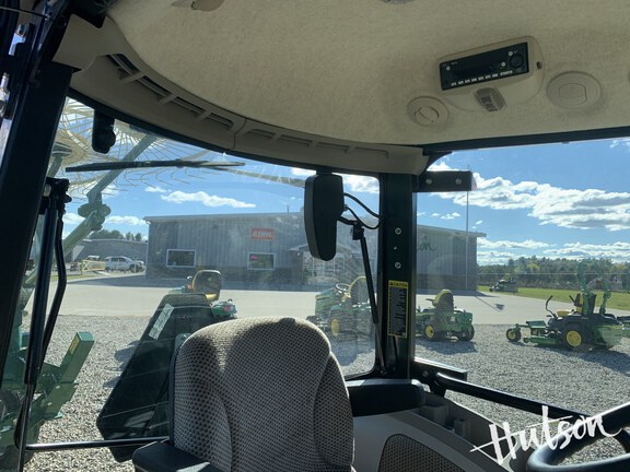 Photo of 2024 John Deere 3046R