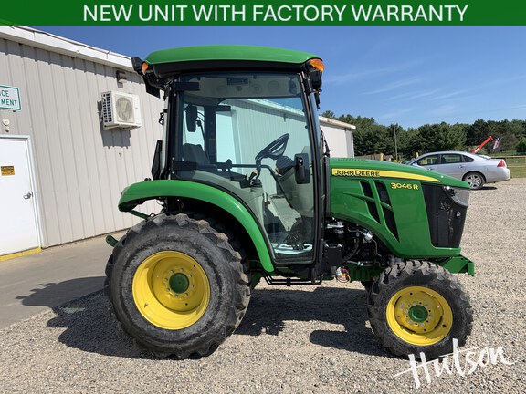 Photo of 2024 John Deere 3046R