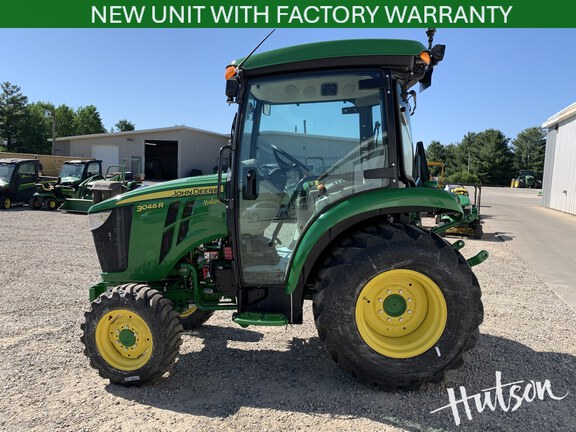 Photo of 2024 John Deere 3046R
