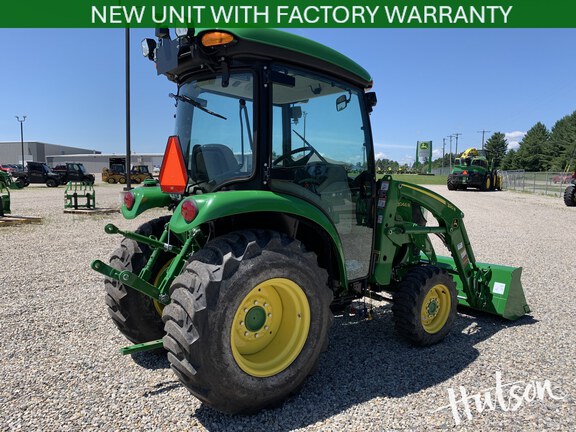 Photo of 2024 John Deere 3046R