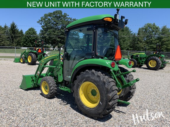 Photo of 2024 John Deere 3046R