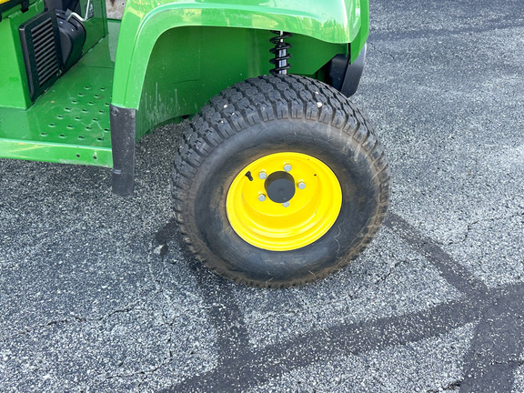 2024 John-Deere TX 4X2