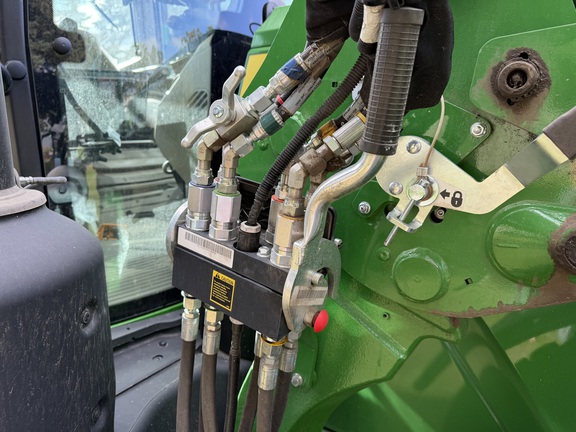 2025 John Deere 6M 145 - Photo21