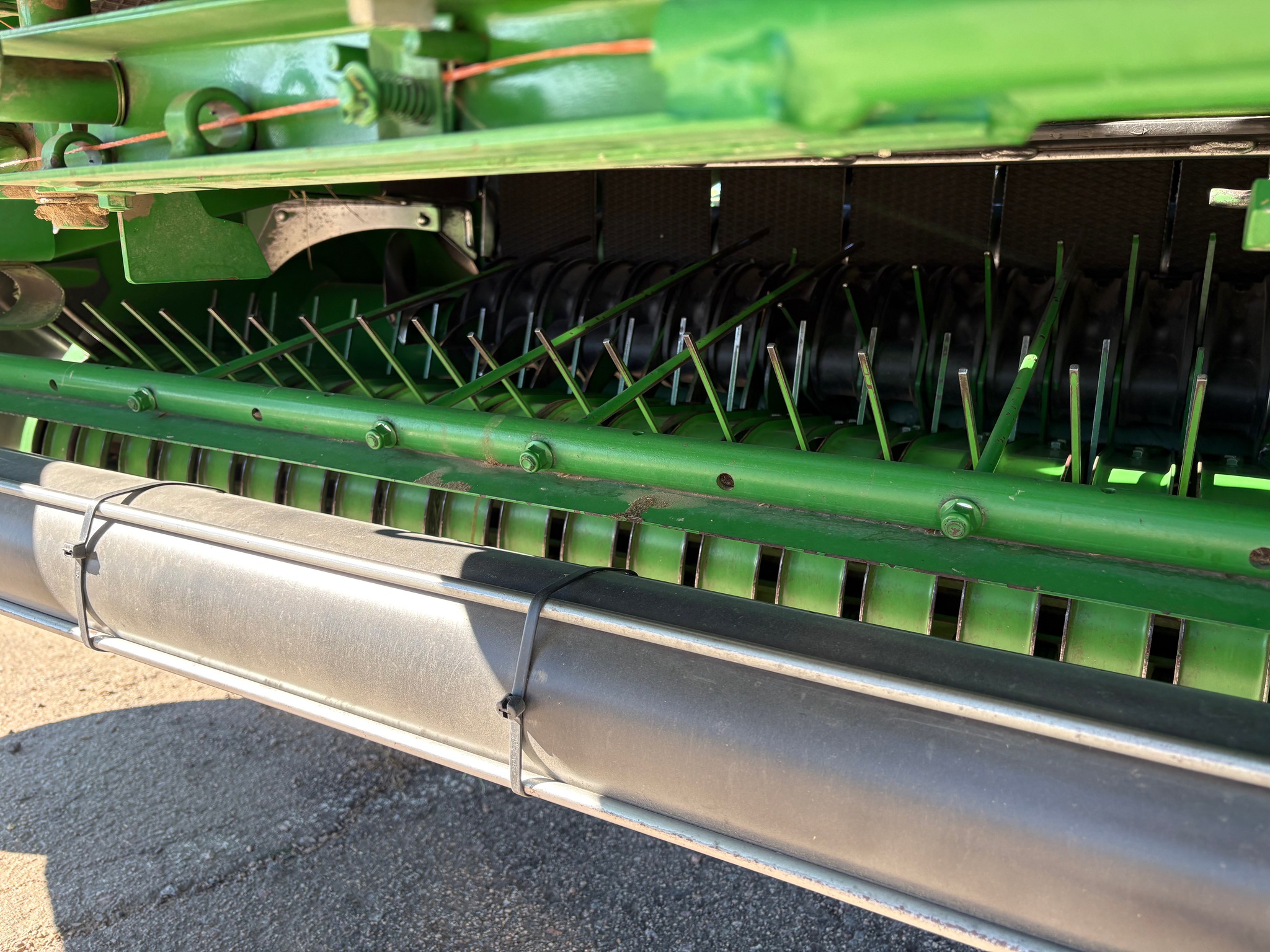 2008 John Deere 458 Image 12