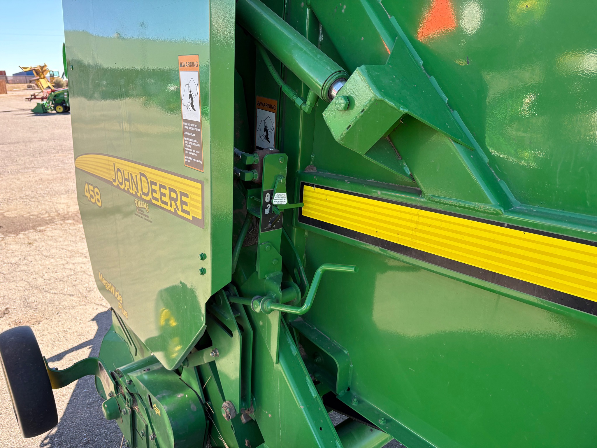 2008 John Deere 458 Image 10