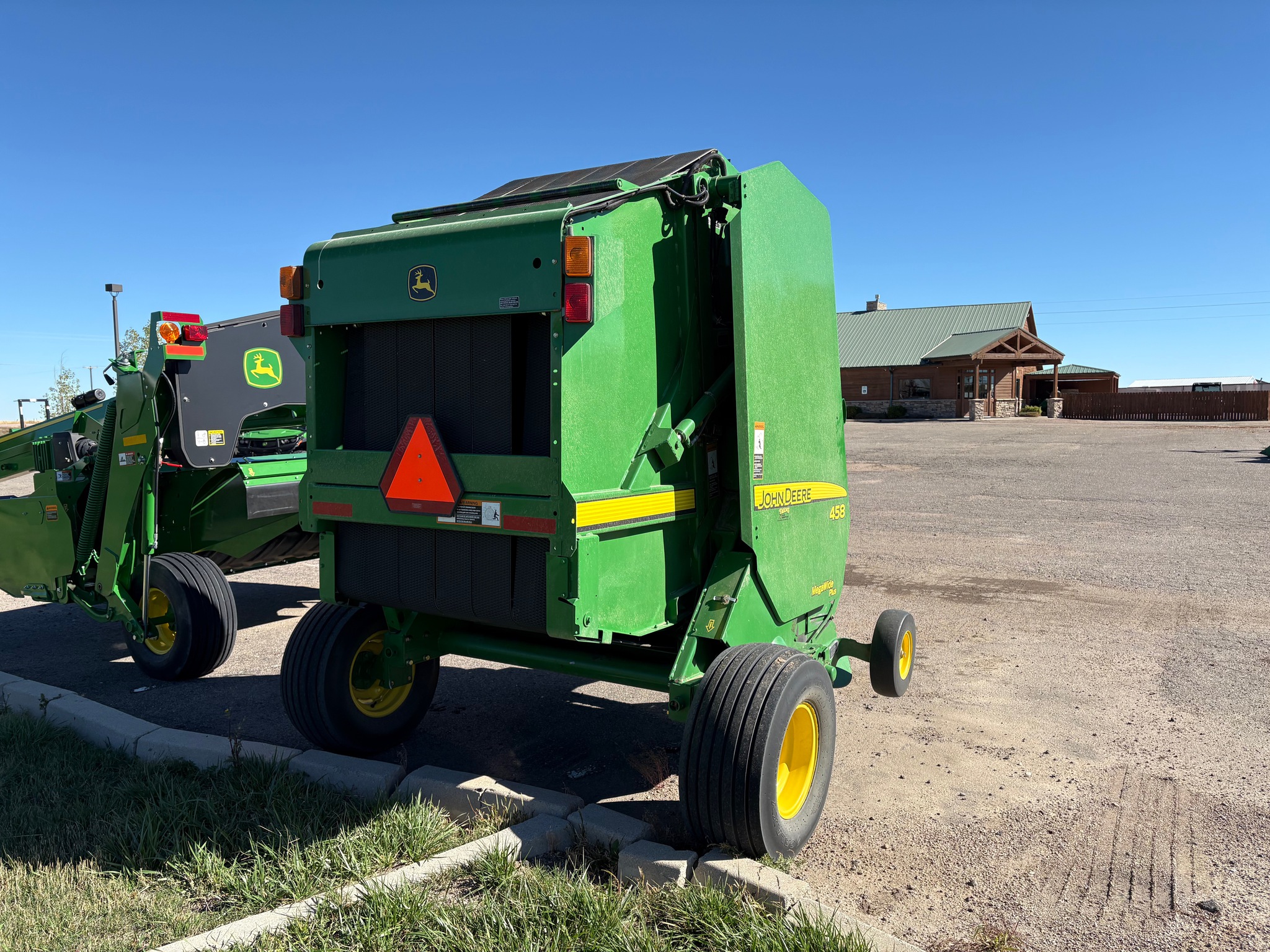 2008 John Deere 458 Image 5