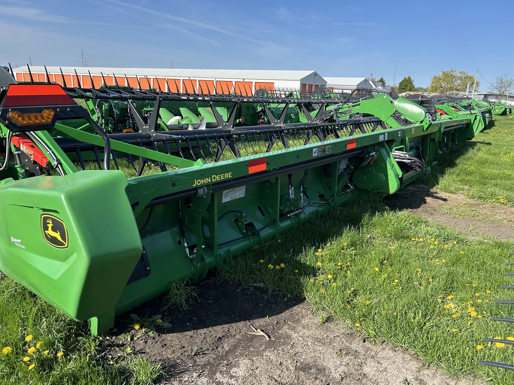 2025 John Deere RDF 40 at Heritage Tractor in Galesburg, IL