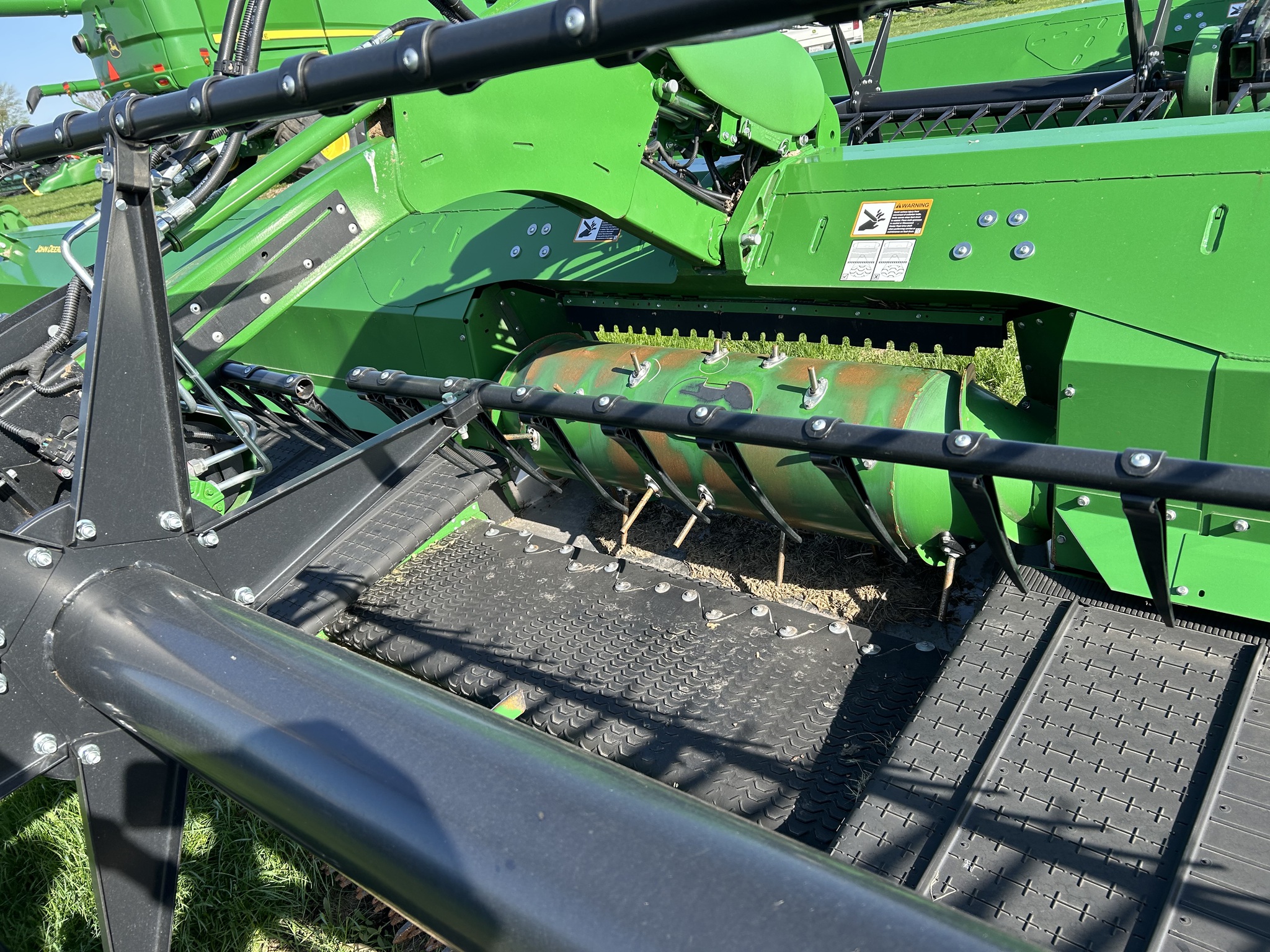  2025 John Deere RDF 40 at Heritage Tractor in Galesburg, IL