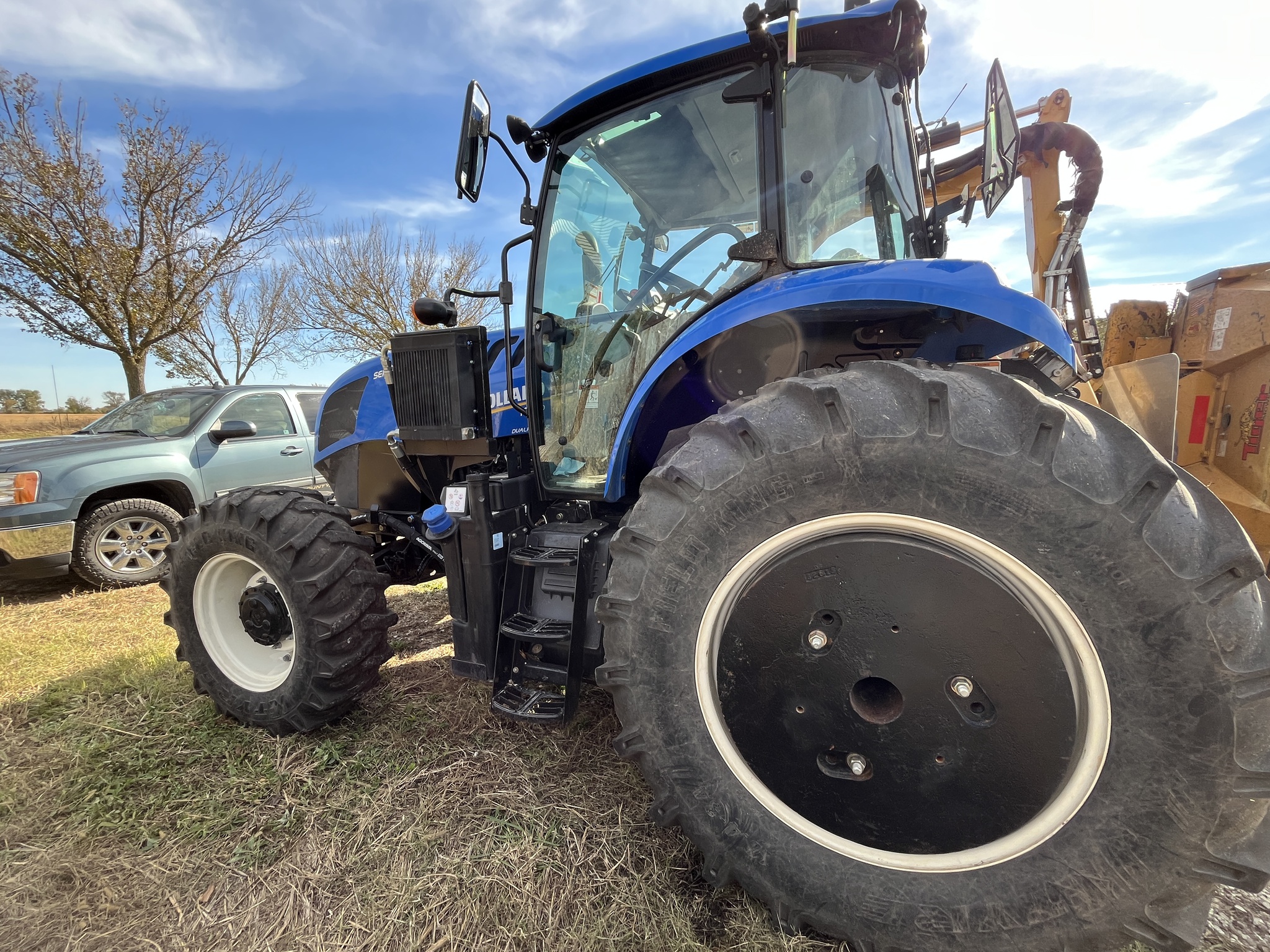  2022 New Holland TS6.110 T4B at Heritage Tractor in Rogersville, MO
