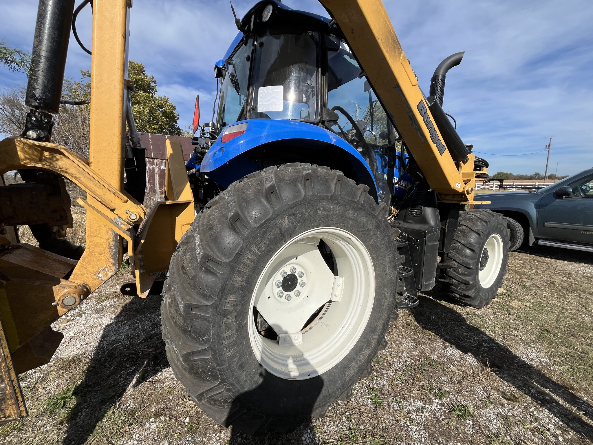  2022 New Holland TS6.110 T4B at Heritage Tractor in Rogersville, MO