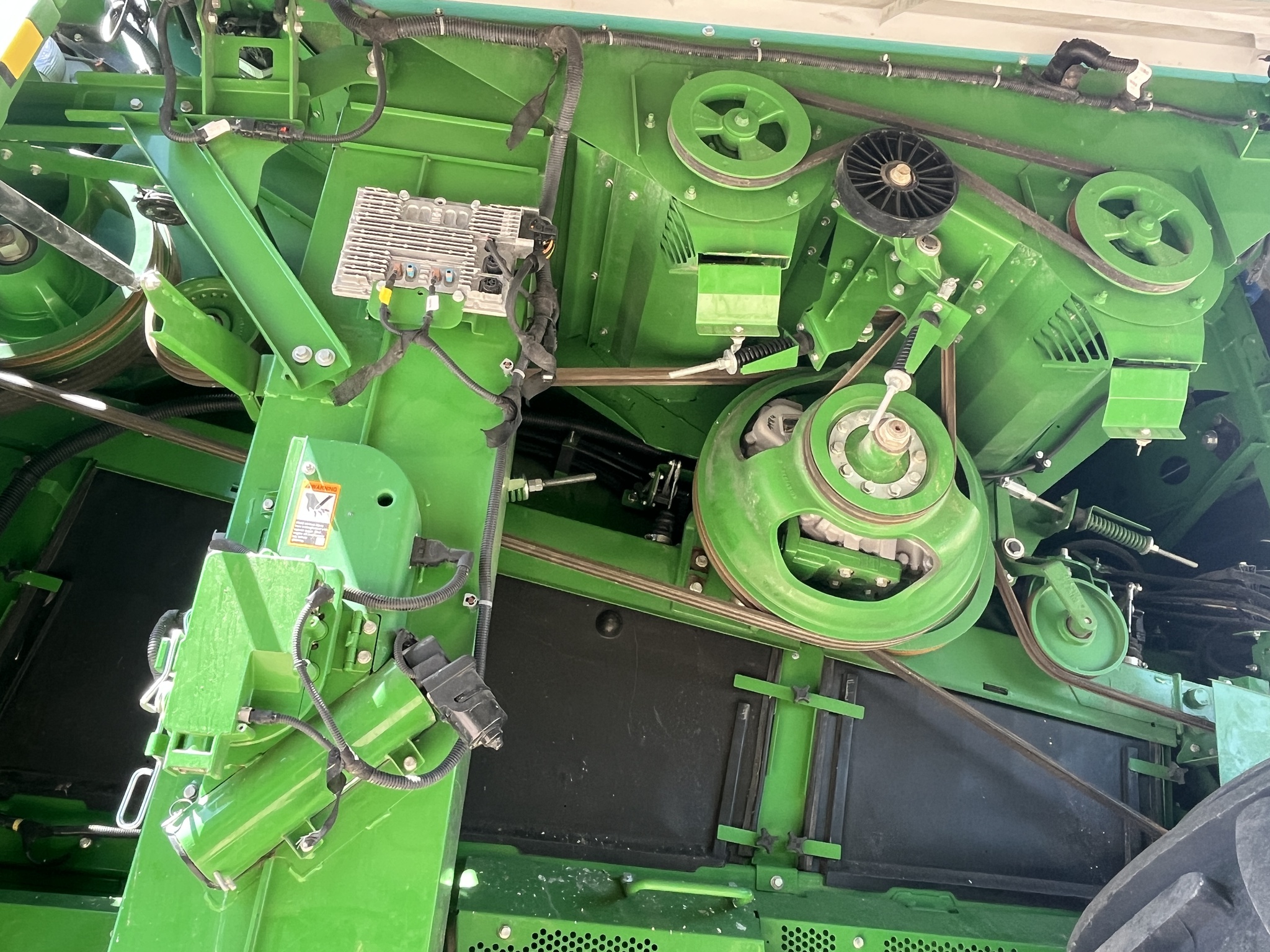 2024 John Deere X9 1100 Image 10