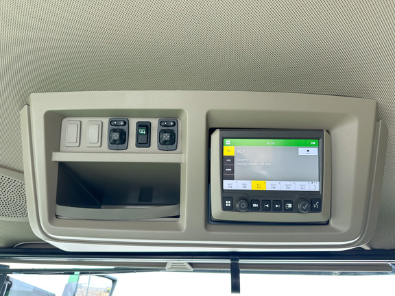 2024 John-Deere 9R 640