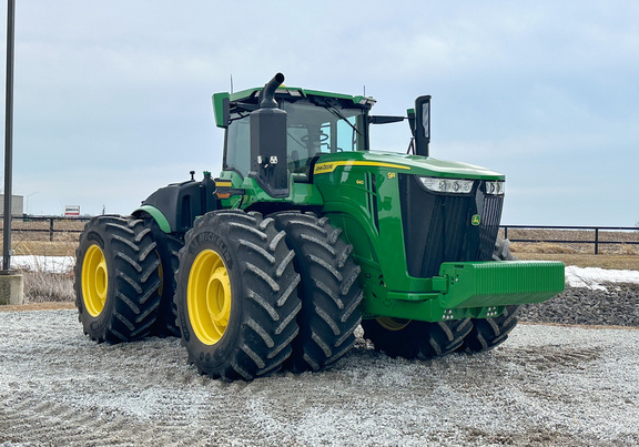 2024 John-Deere 9R 640