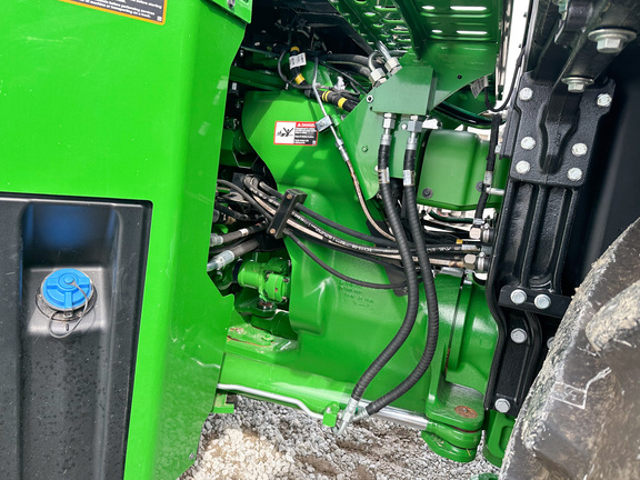 2024 John-Deere 9R 640