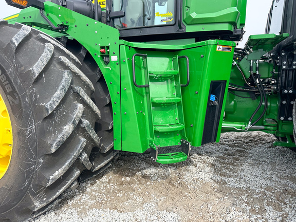 2024 John-Deere 9R 640